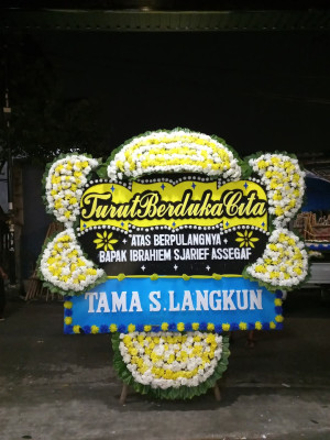Papan Bunga Duka di Koto Tangah
